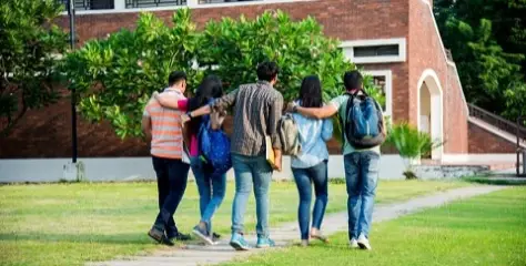  പ്ലസ് വണ്‍ പ്രവേശനം: ഓണ്‍ലൈന്‍ അപേക്ഷ നാളെ വൈകുന്നേരം അഞ്ചുമണി വരെ