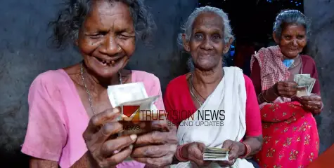 സന്തോഷവാർത്ത, 3200 രൂപ അക്കൗണ്ടിലേക്ക്‌; ക്ഷേമ പെൻഷൻ വിതരണം ശനിയാഴ്ച്ച മുതൽ