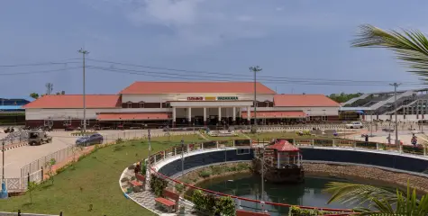 പ്രധാനമന്ത്രി സമർപ്പിച്ചു; നവീകരിച്ച വടകര റെയിൽവേ സ്റ്റേഷൻ യാത്രക്കാരിലേക്ക് 
