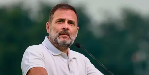അമിത് ഷാക്കെതിരായ പരാമർശം ;  അപകീർത്തി കേസിൽ രാഹുൽ ഗാന്ധിക്ക് ജാമ്യമില്ലാ അറസ്റ്റ് വാറണ്ട് 
