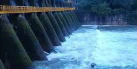 പഴശ്ശി അണക്കെട്ടിന്റെ നാല് ഷട്ടറുകൾ തുറന്നു: വളപട്ടണം പുഴയുടെ തീരത്തുള്ളവർ ജാഗ്രത പാലിക്കണം