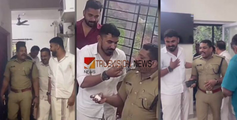   ഇത് പണിയാകുമോ?  കോഴിക്കോട് കൊടുവള്ളി പൊലീസ് സ്റ്റേഷനിൽ സിഐയുടെ പിറന്നാൾ ആഘോഷമാക്കി യൂത്ത് കോൺഗ്രസ് 