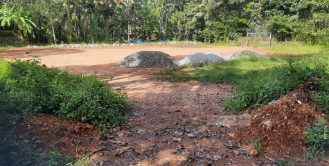 മിനി സ്റ്റേഡിയം; പുനര്‍നിര്‍മാണ പ്രവര്‍ത്തി പാതി വഴിയില്‍
