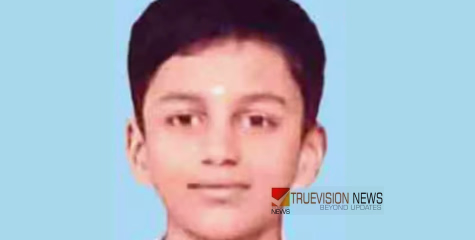 മുറിയിലെ ചുവരില്‍ തറച്ച ആണിയില്‍ ഷര്‍ട്ടിന്റെ കോളര്‍ കുരുങ്ങി; ശ്വാസം മുട്ടി വിദ്യാര്‍ഥിയ്ക്ക് ദാരുണാന്ത്യം