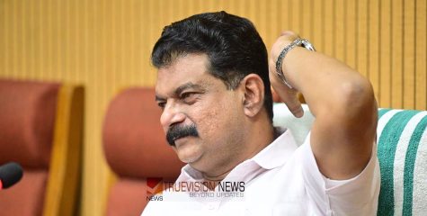 വി. ഡി സതീശനോട് വിരോധമില്ല; യുഡിഎഫ് തന്നെ പരിഗണിക്കുകയാണെങ്കിൽ ബേപ്പൂരിൽ മത്സരിക്കാനും തയ്യാർ - പിവി അൻവർ