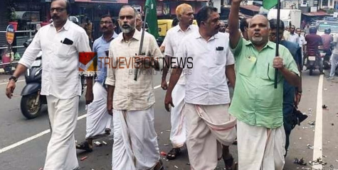 സംഘർഷം; കക്കട്ടിൽ യു.ഡി.എഫ് ആഹ്ലാദ പ്രകടനം തടയാൻ ശ്രമം