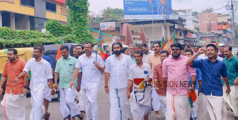 കുറ്റ്യാടിയിലെ പീഡന കേസ്; പോലീസ് സ്റ്റേഷനിലേക്ക് ബിജെപി നടത്തിയ മാര്‍ച്ചില്‍ സംഘര്‍ഷം