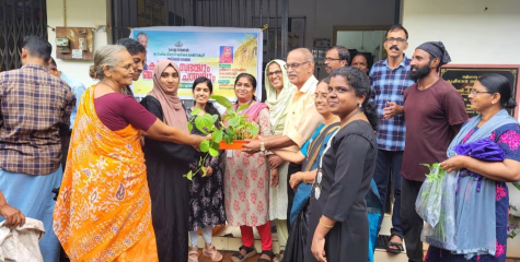 ഞാറ്റുവേല ചന്തയുടെയും കർഷകസഭയുടെയും ഉദ്ഘാടനം നഗരസഭാ ചെയർപേഴ്സൺ ശ്രീമതി. മുർഷിദാ കൊങ്ങായി നിർവഹിച്ചു  