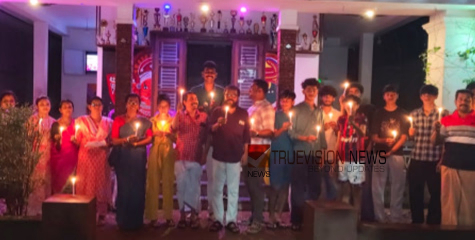 ദീപം തെളിയിച്ചു; ഇരിങ്ങണ്ണൂരിൽ ലഹരിക്കെതിരെ ബോധവൽക്കരണം സംഘടിപ്പിച്ച് നവയുഗ ഗ്രന്ഥാലയം 