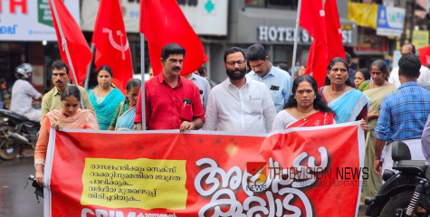 ‘അലേർട്ട് കുറ്റ്യാടി'; വർഗീയ മുതലെടുപ്പ് തിരിച്ചറിയുക, കുറ്റ്യാടിയിൽ പ്രകടനവും പൊതുയോഗവും സംഘടിപ്പിച്ച് സിപിഐ എം