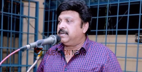 'കെഎസ്ആർടിസി ബസ് സ്റ്റേഷനുകളിൽ കൊടിതോരണങ്ങൾ കെട്ടി മലിനമാക്കരുത്'; യൂണിയനുകൾക്ക് മുന്നറിയിപ്പുമായി മന്ത്രി ​ഗണേഷ് ‌