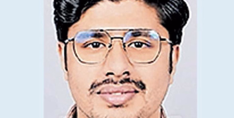 ആംബുലൻസ് കിട്ടിയില്ല; സ്വന്തം കാർ ആംബുലൻസാക്കി ഡോക്ടർ രോഗിയെ രക്ഷിച്ചു