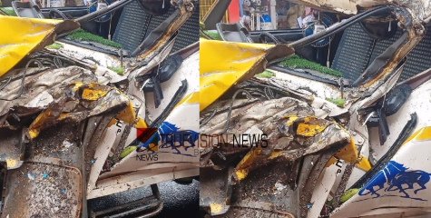 തൊട്ടില്‍പ്പാലത്ത് പിക്കപ്പ് വാന്‍ കെ.എസ്.ആര്‍.ടിസി ബസിലിടിച്ച് അപകടം
