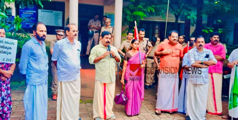 കെടുകാര്യസ്ഥത; വാണിമേൽ ഗ്രാമ പഞ്ചായത്തിലേക്ക് എൽഡിഎഫ്  മാർച്ച് 