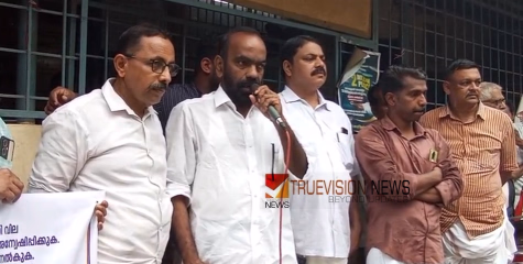 സംസ്ഥാനത്ത് അഴിമതി താഴെ തട്ടിലേക്കും വ്യാപിക്കുന്നു -വി.എം ചന്ദ്രൻ 