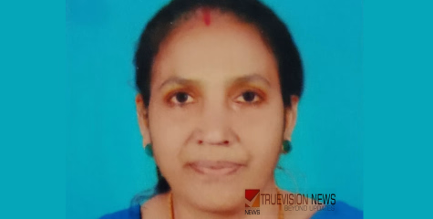 പവിത്രത്തിൽ കെ അജിത അന്തരിച്ചു