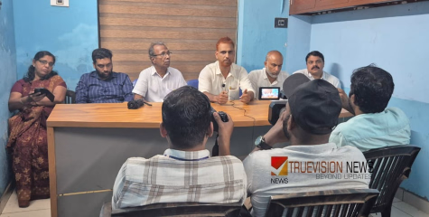 പകുതി വിലയ്ക്ക് സ്കൂട്ടർ തട്ടിപ്പ്; പുറമേരി പഞ്ചായത്ത് പ്രസിഡൻ്റ് രാജിവെക്കണം -യു.ഡി.എഫ്