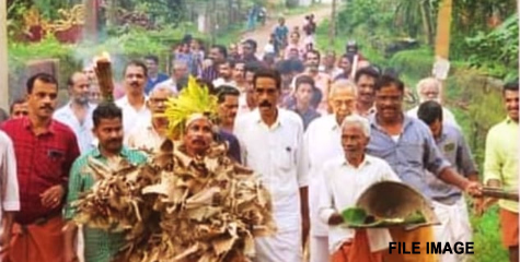 'കലിയാ കലിയാ കൂയ്..... ചക്കേം മാങ്ങേം തന്നേച്ചു പോണേ...'