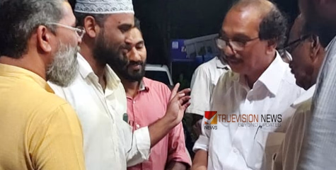നിവേദനം നൽകി; ചാലിൽ മുക്ക് വേട്ടേകുള്ളത്തിൽ ജലനിധി ടാങ്കിലേക്കുള്ള റോഡ് ശോചനീയാവസ്ഥയിൽ  