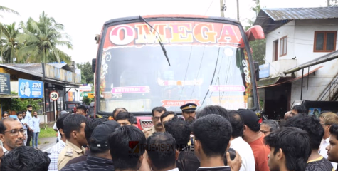 കോഴിക്കോട് പേരാമ്പ്രയിൽ സ്വകാര്യബസ്  സ്കൂട്ടിയിൽ ഇടിച്ച് അപകടം; യുവാവിന് ദാരുണാന്ത്യം