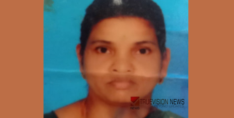 ദേവസ്വം ബോർഡിന് തിരിച്ചടി; ഗുരുവായൂര് ക്ഷേത്രത്തിലെ ഏകാദശി ഉദയാസ്തമയ പൂജ മാറ്റാനാവില്ലെന്ന് സുപ്രീം കോടതി