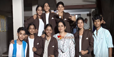 ഇംഗ്ലീഷ് സ്കിറ്റിൽ കല്ലാച്ചി ഗവ.ഹയർ സെക്കണ്ടറി വീണ്ടും ചാമ്പ്യൻ; ഷീബ ടീച്ചറുടെയും കുട്ടികളുടെയും കുത്തക തുടർന്നു