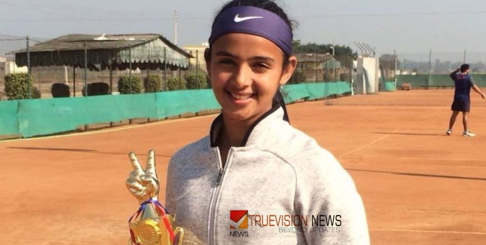 കാരണം വിചിത്രം; യുവ ടെന്നിസ് താരം രാധിക യാദവ് വീടിനുള്ളില്‍ വെടിയേറ്റ് മരിച്ചു, നിറയൊഴിച്ചത് സ്വന്തം അച്ഛൻ