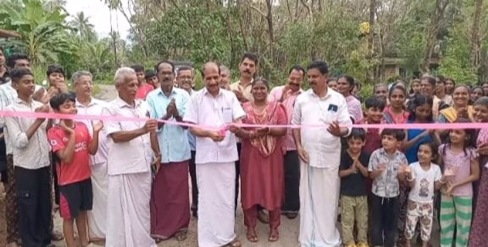 ആറളം പഞ്ചായത്തിലെ കോഴിയോട് - ബാലവാടി ത്തട്ടിലെ റോഡ് നവീകരിച്ചു