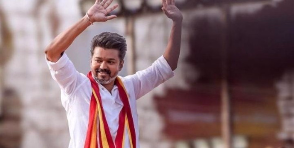 കരൂർ ദുരന്തത്തിന് കാരണം സ്റ്റാലിനും ഡിഎംകെയും, 2026 തിരഞ്ഞെടുപ്പ് പോരാട്ടം ഡിഎംകെയും ടി വികെയും തമ്മിൽ: വിജയ്