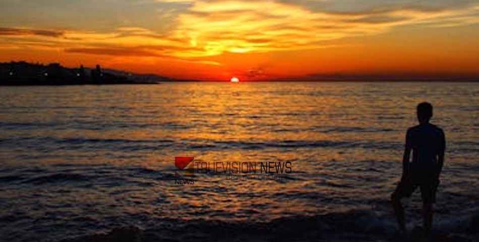 ജീവൻ രക്ഷിച്ചത് ആ കോൾ, ആലപ്പുഴ ബീച്ചിൽ വിഷം കഴിച്ച് കടലിൽ ചാടി ആത്മഹത്യക്ക് ശ്രമിച്ച യുവാവിനെ രക്ഷിച്ച് ടൂറിസം പൊലീസ്