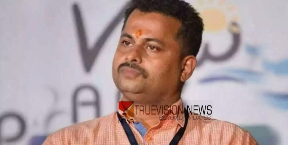 പാലത്തായി പീഡനക്കേസ്: ബിജെപി നേതാവും അധ്യാപകനുമായ കെ പത്മരാജനെ ജോലിയിൽ നിന്ന് പുറത്താക്കി വിദ്യാഭ്യാസ വകുപ്പ്