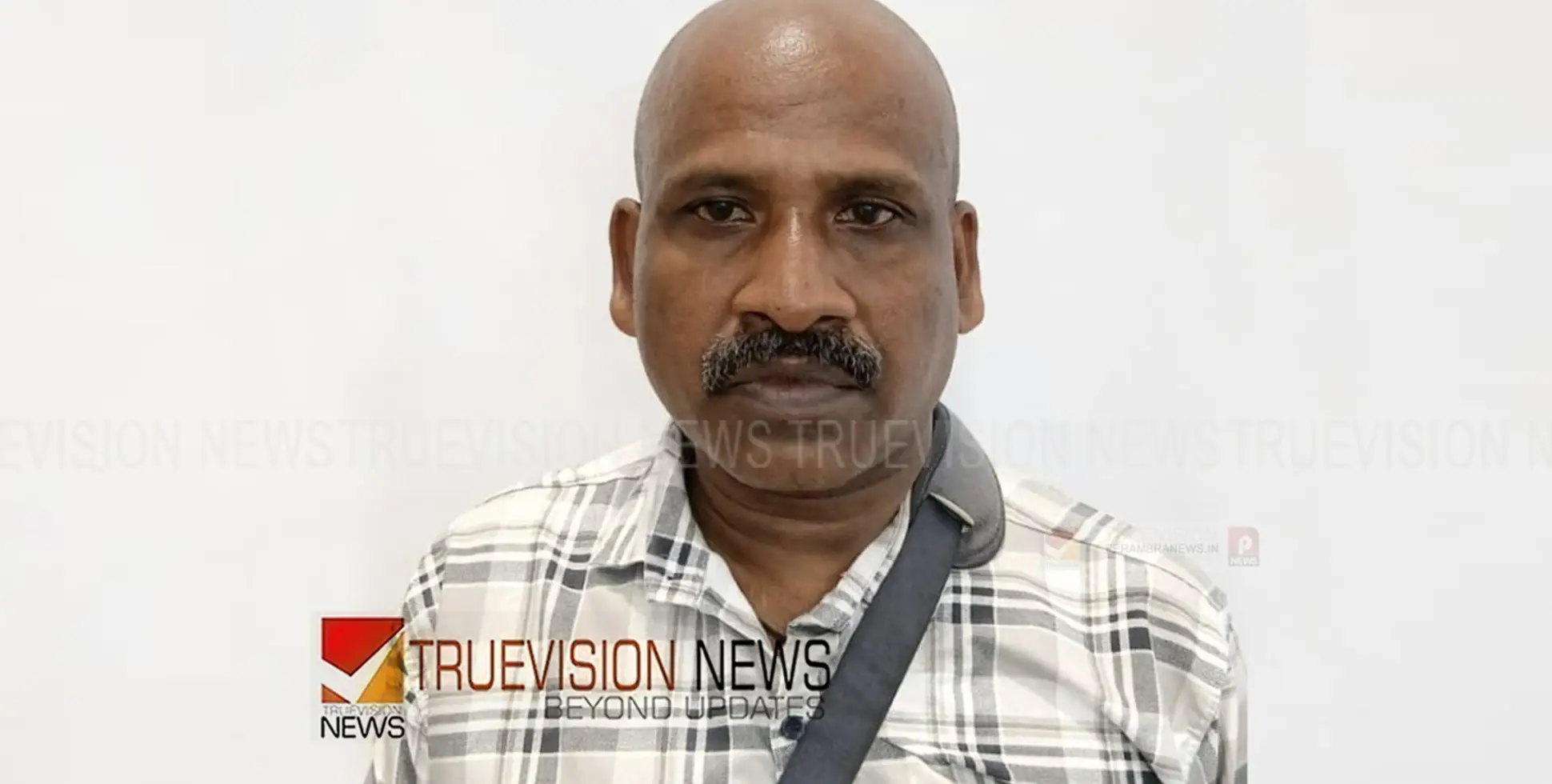 നാടന്‍ ചാരായവുമായി  കോഴിക്കോട്  മുതുകാട് സ്വദേശി പിടിയില്‍