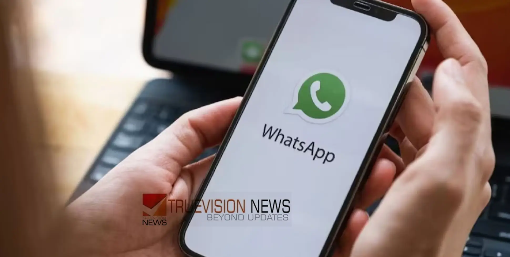 ഇനി മെസേജുകള്‍ക്ക് സ്റ്റിക്കറിലൂടെ റിയാക്ട് ചെയ്യാം; പുത്തന്‍ ഫീച്ചർ അവതരിപ്പിക്കാനൊരുങ്ങി വാട്‌സ്ആപ്പ് 