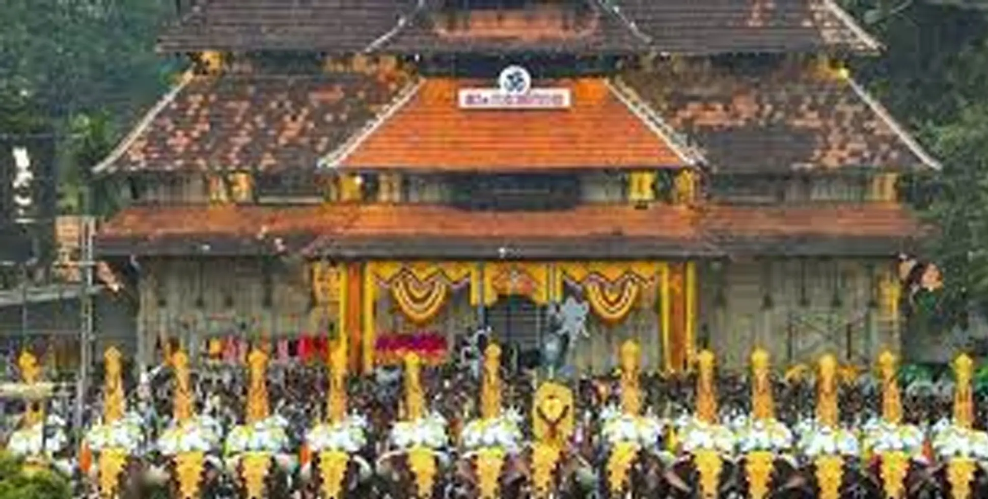 തൃശൂർ പൂരത്തിന് തുടക്കം 