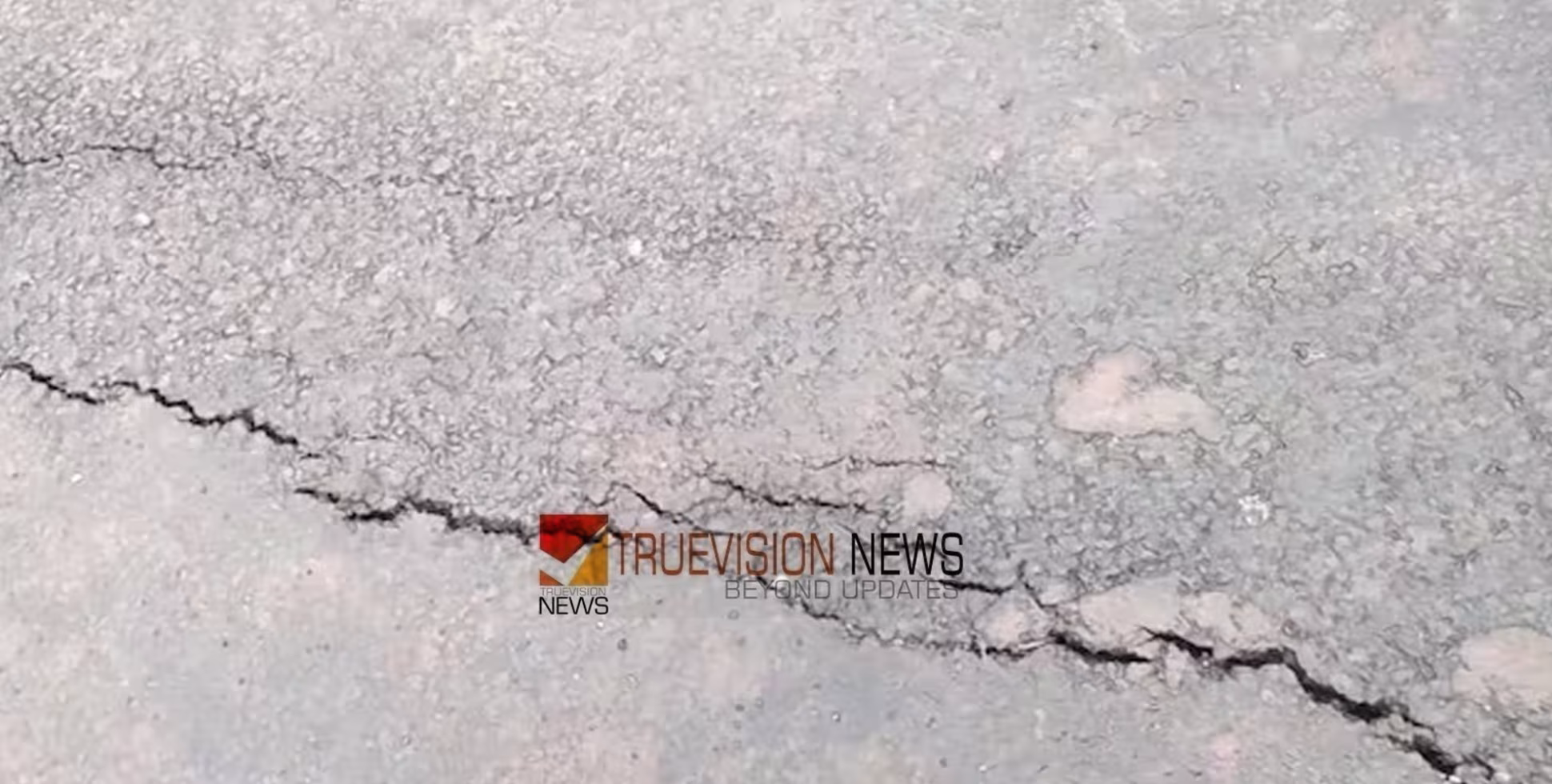 പയ്യന്നൂരിലും വിള്ളൽ! നിർമ്മാണത്തിലിരിക്കുന്ന ദേശീയ പാതയിൽ 20 മീറ്ററോളം നീളത്തിൽ വിള്ളൽ കണ്ടെത്തി