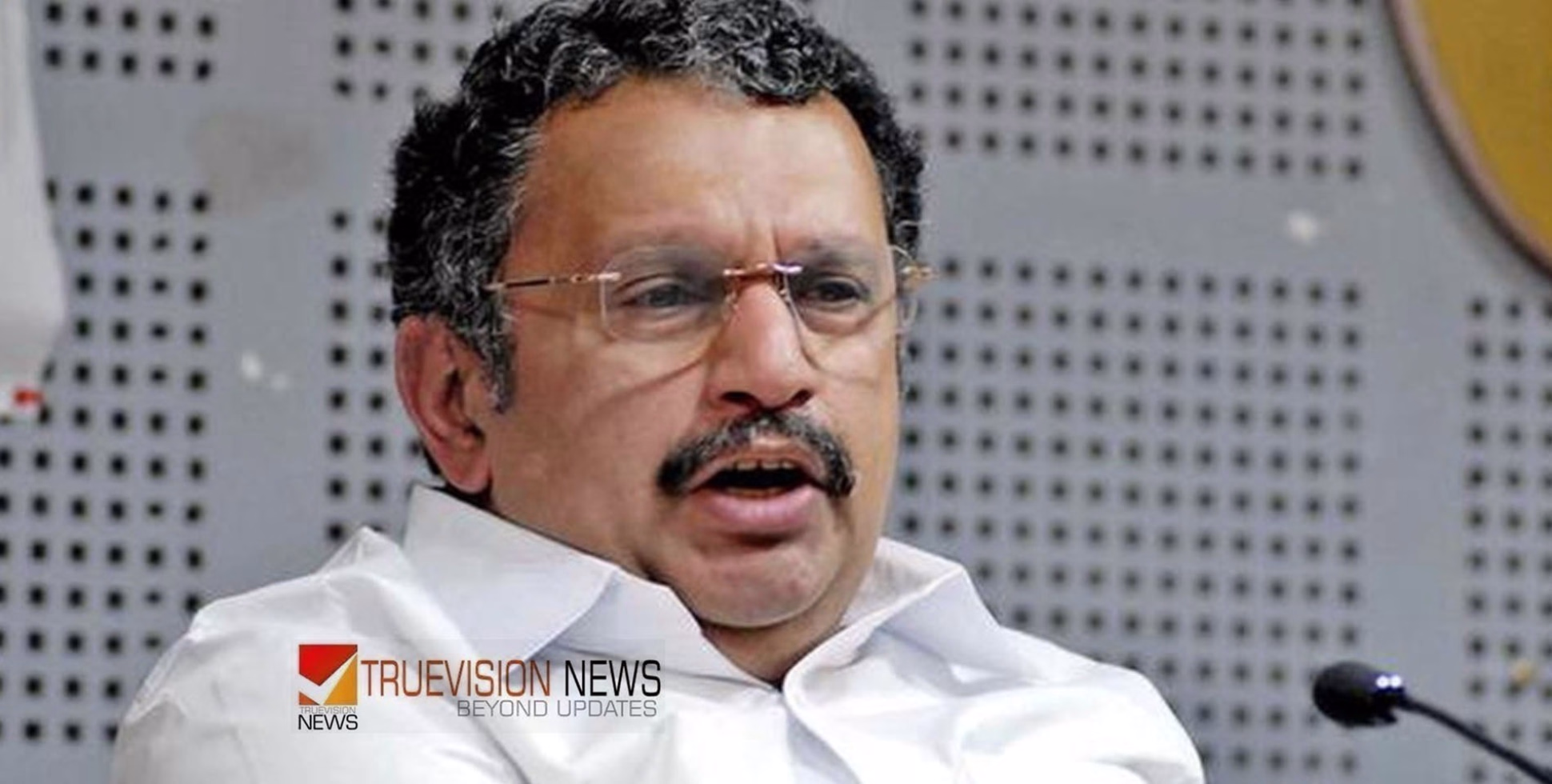 'ഭൂരിപക്ഷം അയ്യായിരത്തിൽ കുറയില്ല, സ്വരാജിന്‍റെ സ്ഥാനാര്‍ഥിത്വം യുഡിഎഫിന്‍റെ സാധ്യതയെ ബാധിക്കില്ല' -കെ മുരളീധരൻ