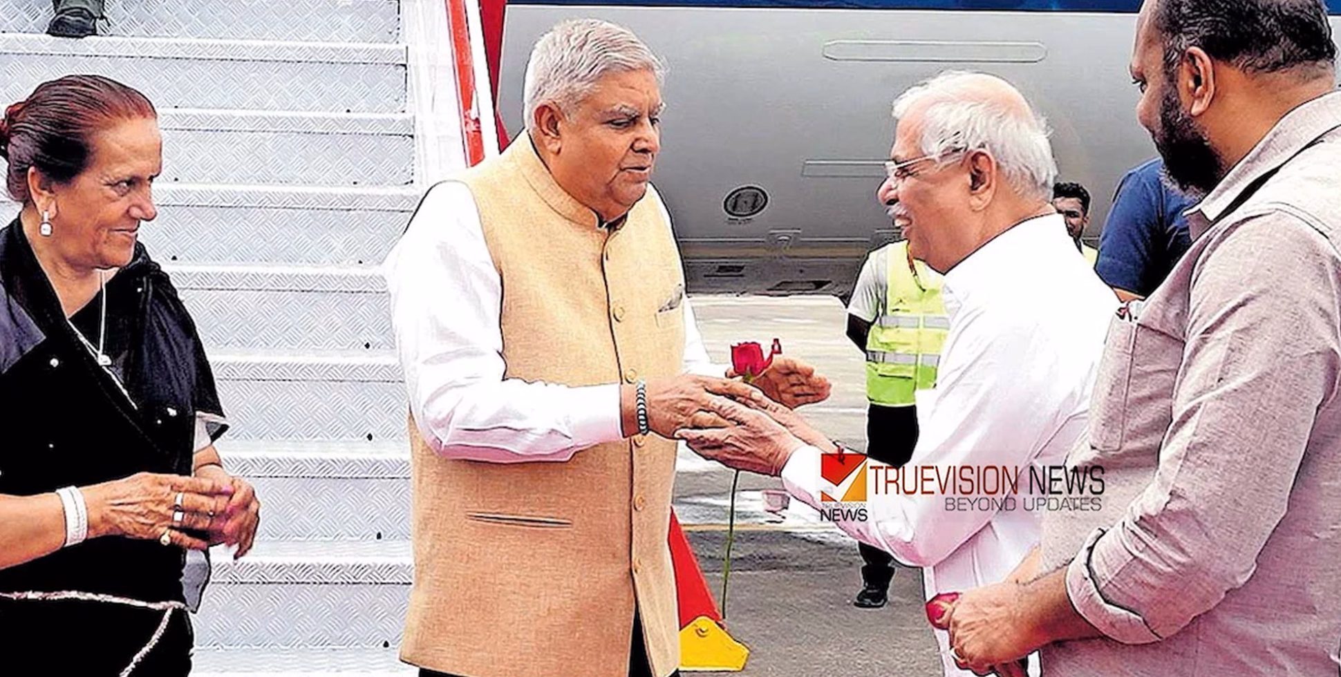 ഉപരാഷ്ട്രപതി ഇന്ന് ഗുരുവായൂരിൽ; ക്ഷേത്രത്തിൽ രാവിലെ 8 മുതൽ 10 വരെ നിയന്ത്രണം