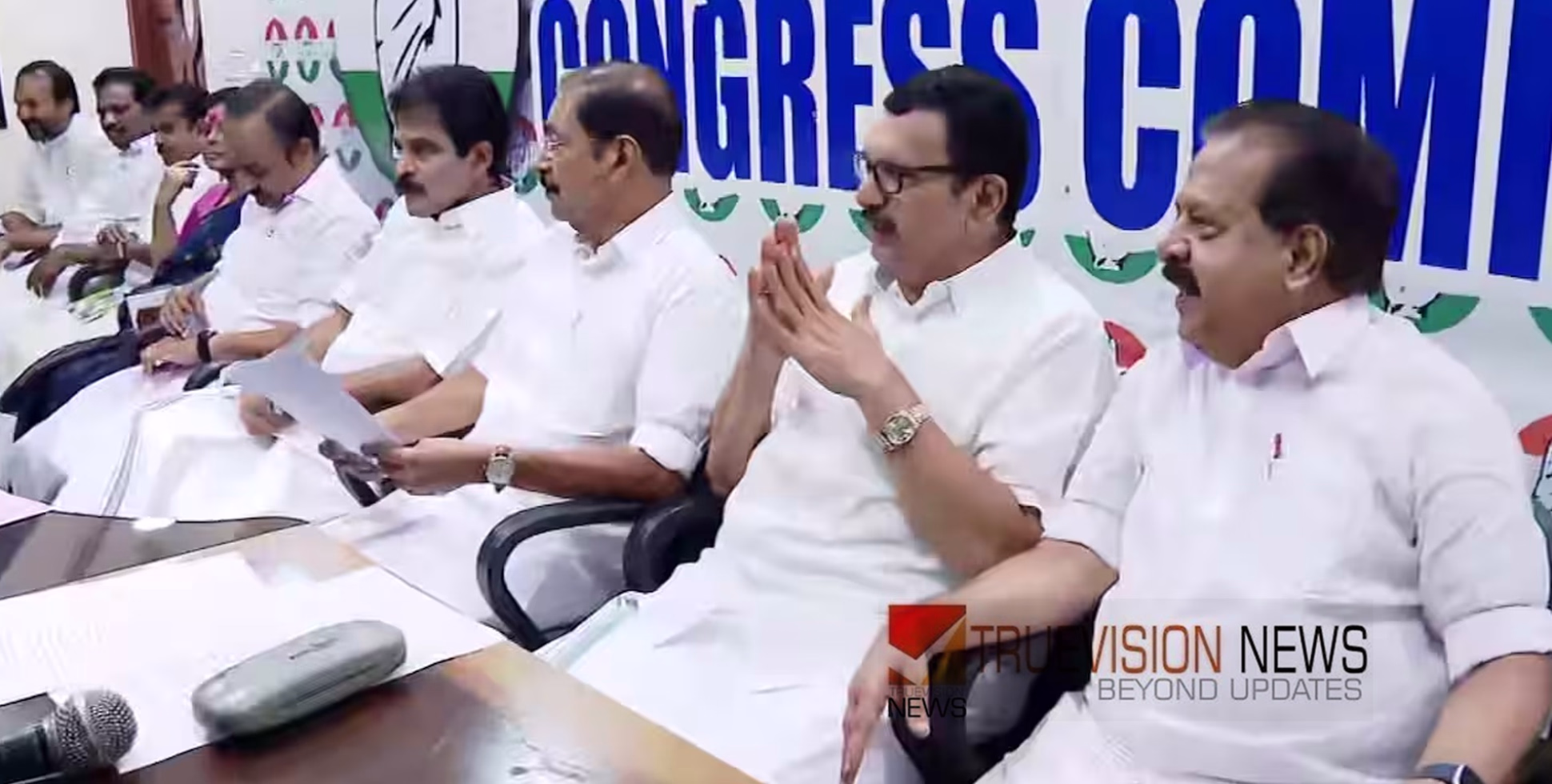 എങ്ങുമെത്താതെ...! കെപിസിസി പുനസംഘടനയില്‍ അനിശ്ചിതത്വം; മാറ്റുന്നവര്‍ക്ക് പകരംആരെന്നതില്‍ തീരുമാനമായില്ല