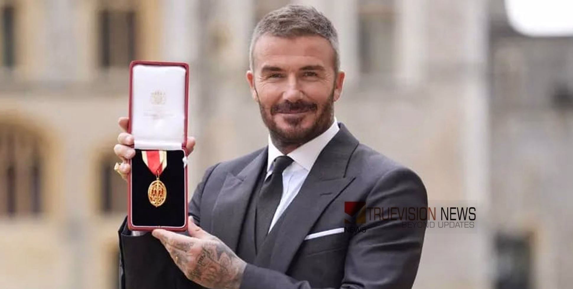 സർ ഡേവിഡ് ബെക്കാം: ബെക്കാമിന് ഇംഗ്ലണ്ടിൻ്റെ ആദരം